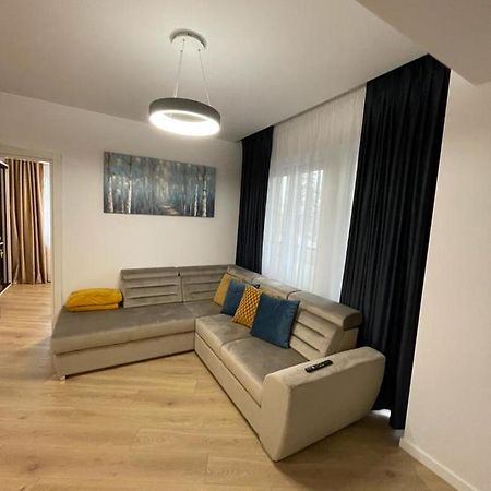 Adina Apartament Gura Humorului Exterior foto